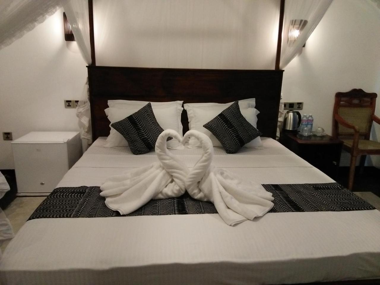 Sky Mountain Cafe With Seaview Bed and Breakfast Weligama Εξωτερικό φωτογραφία