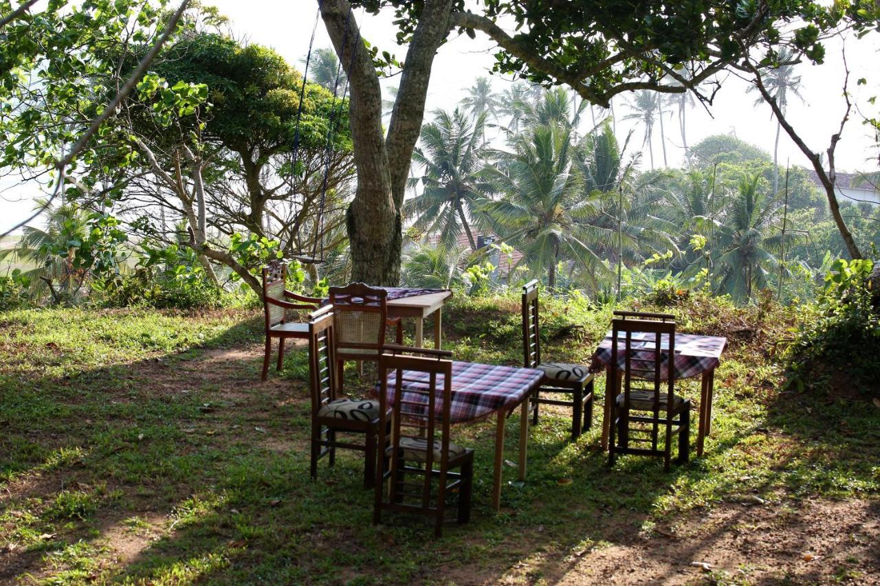 Sky Mountain Cafe With Seaview Bed and Breakfast Weligama Εξωτερικό φωτογραφία